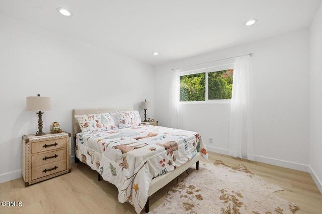 290 Columbia Road, Thousand Oaks, CA 91360