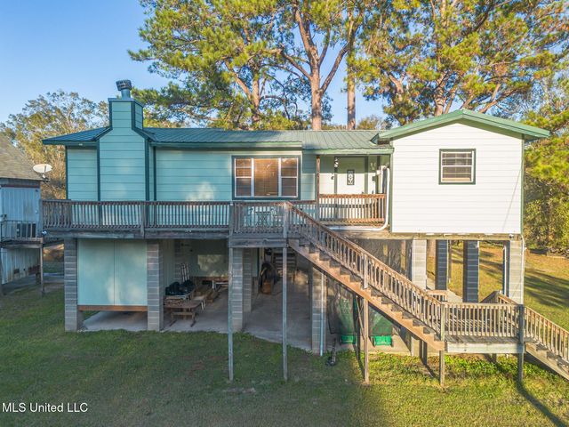 13372 River Road, Gulfport, MS 39503