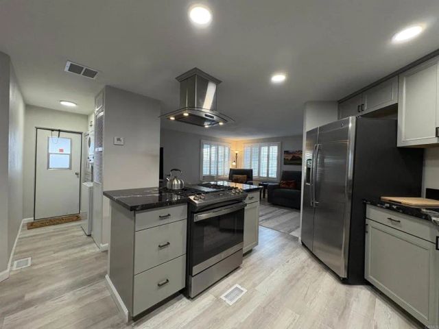 2400 Alpine Blvd 6, Alpine, CA 91901