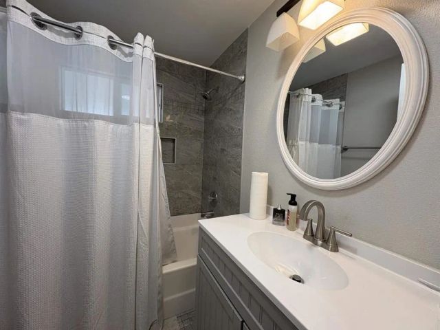 2400 Alpine Blvd 6, Alpine, CA 91901