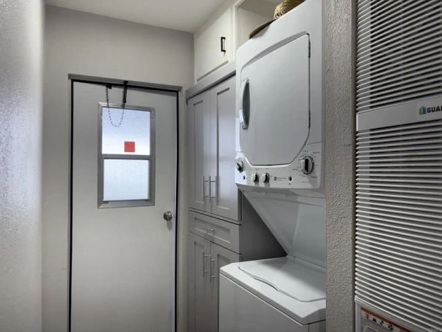 2400 Alpine Blvd 6, Alpine, CA 91901