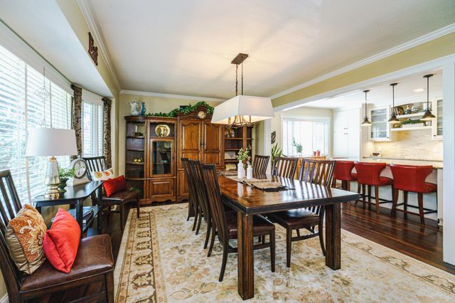 613 Chicago Drive, Burnsville, MN 55306