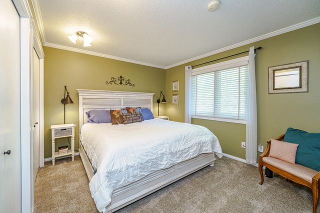 613 Chicago Drive, Burnsville, MN 55306