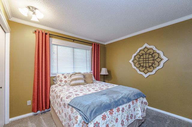 613 Chicago Drive, Burnsville, MN 55306