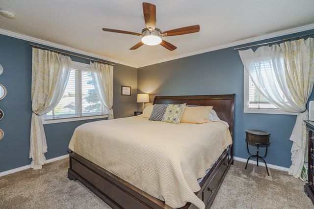 613 Chicago Drive, Burnsville, MN 55306