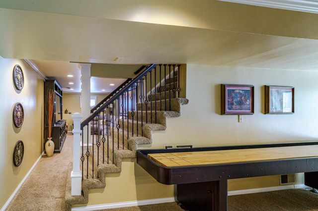 613 Chicago Drive, Burnsville, MN 55306