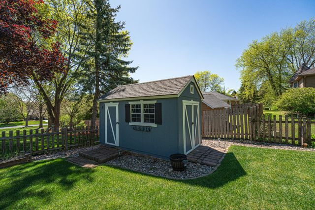 613 Chicago Drive, Burnsville, MN 55306