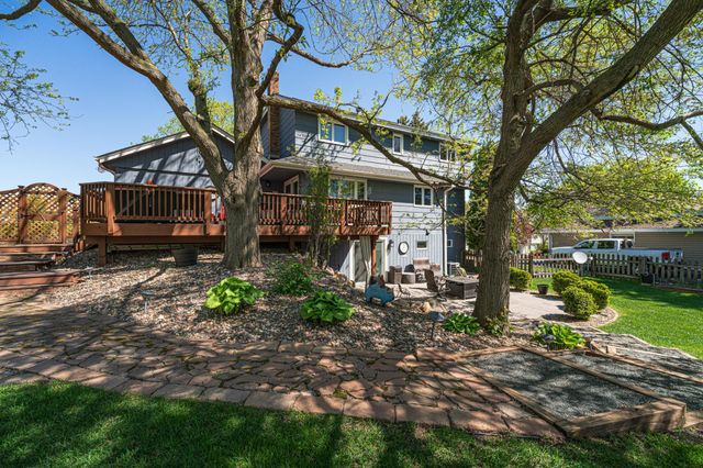 613 Chicago Drive, Burnsville, MN 55306