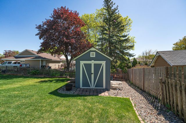 613 Chicago Drive, Burnsville, MN 55306