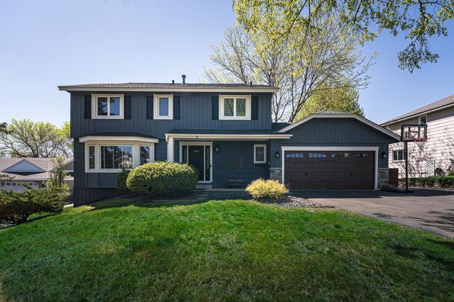 613 Chicago Drive, Burnsville, MN 55306