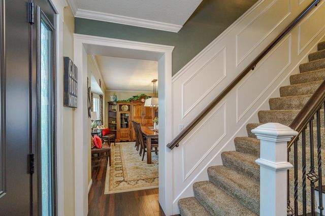613 Chicago Drive, Burnsville, MN 55306