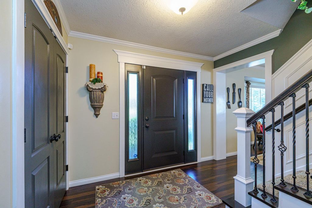 613 Chicago Drive, Burnsville, MN 55306 — photo 4