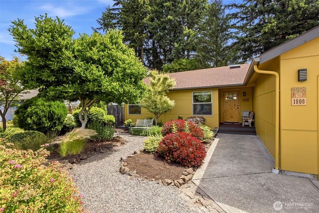 1906 Quince Street NE, Olympia, WA 98506