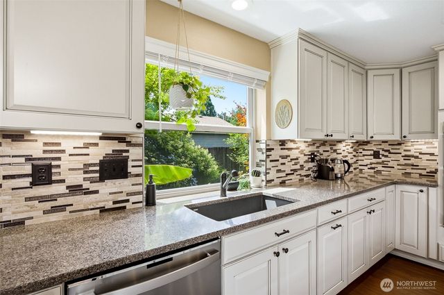 1906 Quince Street NE, Olympia, WA 98506