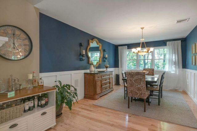 416 Sleepy Hollow Road, Briarcliff Manor, NY 10510