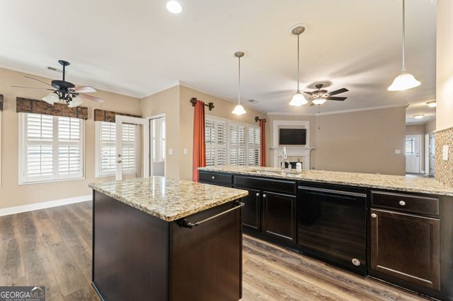 103 Hawthorne Ridge Circle, Dallas, GA 30132