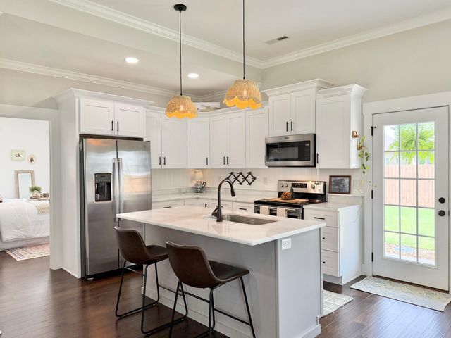 92 Country Cove Drive, Rossville, GA 30741