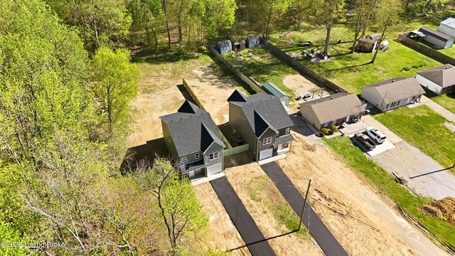 6590 Sylvania 6 Rd, Louisville, KY 40258