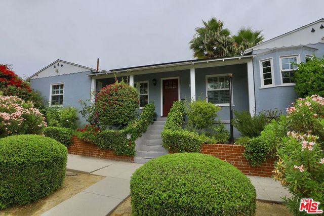 4000 Denny Avenue, Studio City, CA 91604