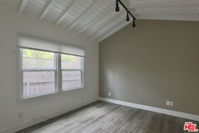 4000 Denny Avenue, Studio City, CA 91604