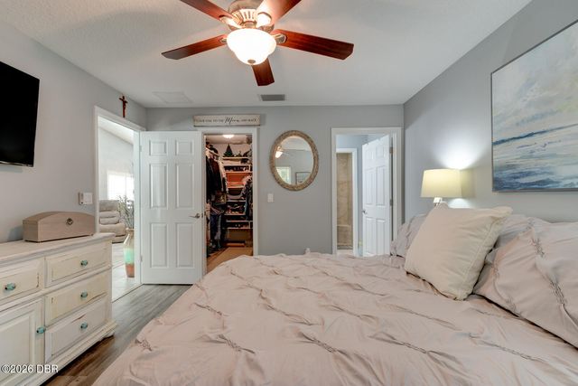 2213 Hawks Cove Circle, New Smyrna Beach, FL 32168