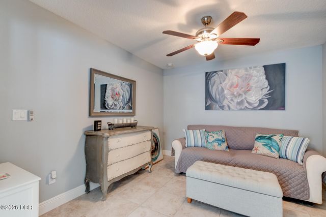 2213 Hawks Cove Circle, New Smyrna Beach, FL 32168