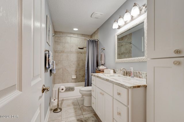 2213 Hawks Cove Circle, New Smyrna Beach, FL 32168
