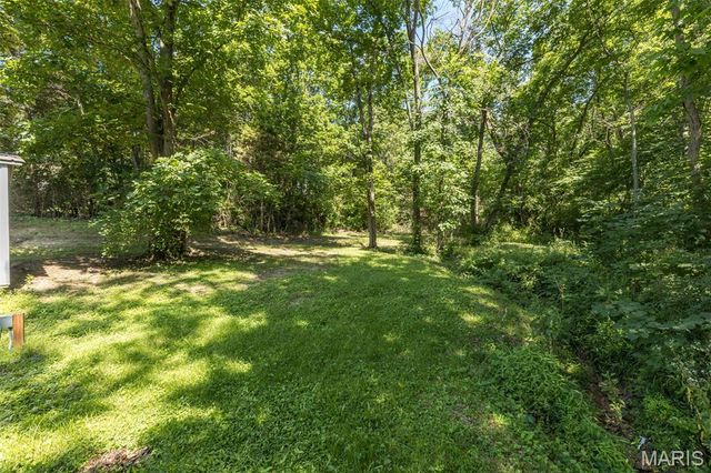 687 Woodview Drive, Villa Ridge, MO 63089
