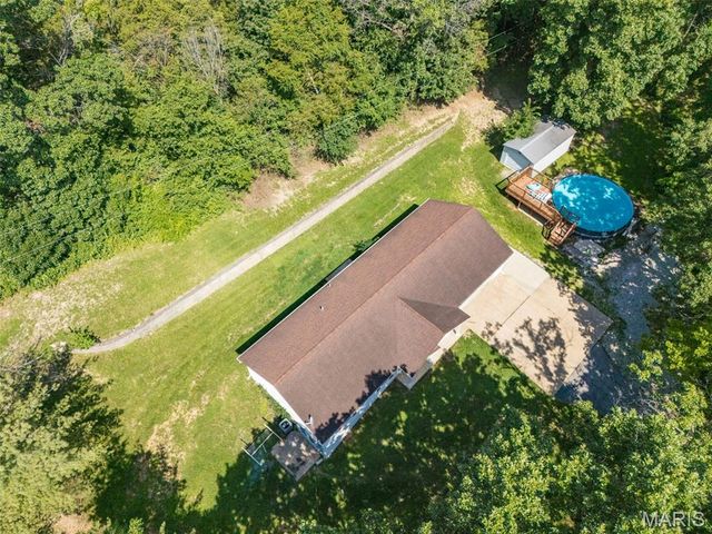 687 Woodview Drive, Villa Ridge, MO 63089