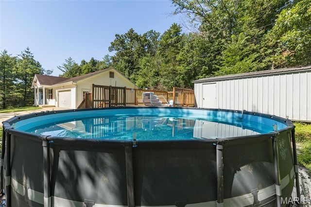687 Woodview Drive, Villa Ridge, MO 63089