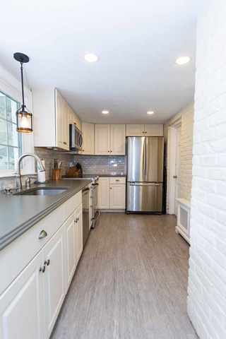 18 Brook Hill Drive, Seekonk, MA 02771