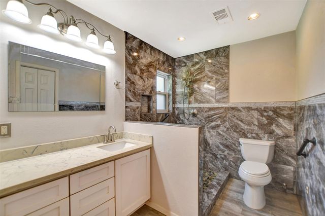 2509 Longwood Drive, Pearland, TX 77581