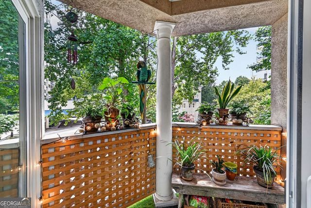 244 13th Street 201, Atlanta, GA 30309