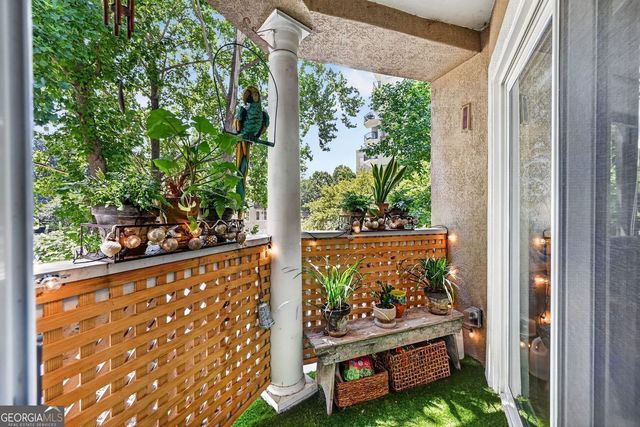 244 13th Street 201, Atlanta, GA 30309