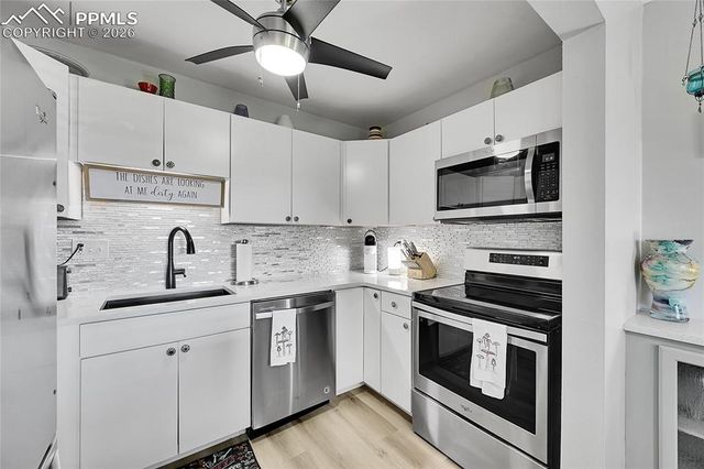434 Valley Hi Circle C23, Colorado Springs, CO 80910