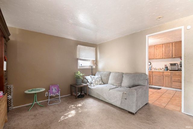 3529 Woldhaven Drive, South Bend, IN 46614