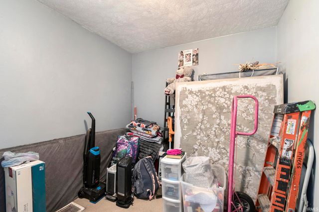 3529 Woldhaven Drive, South Bend, IN 46614