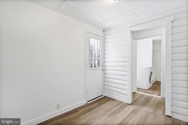 25 HARRISON AVE, Berkeley Springs, WV 25411