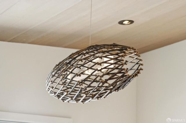 1515 Van Dyke Avenue, San Francisco, CA 94124