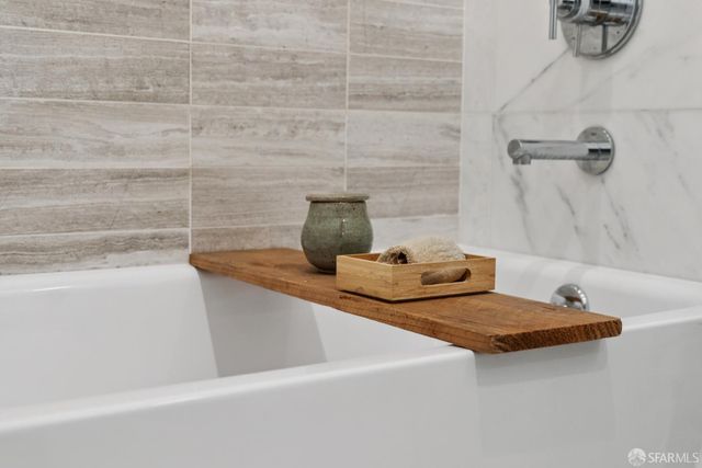 1515 Van Dyke Avenue, San Francisco, CA 94124