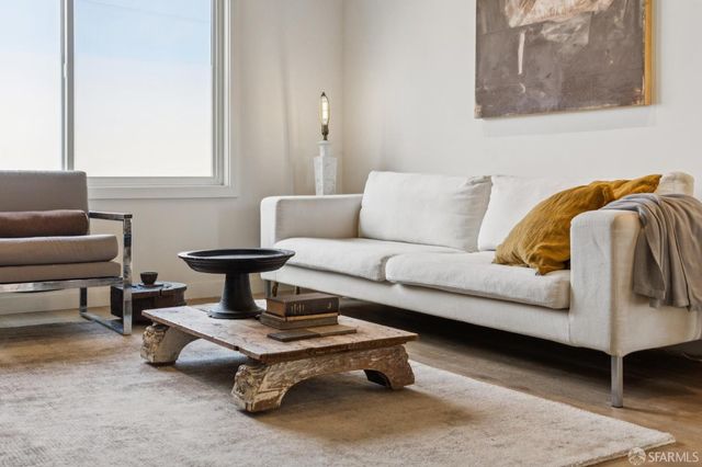 1515 Van Dyke Avenue, San Francisco, CA 94124