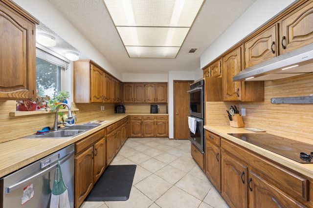 11736 Fm 740, Forney, TX 75126