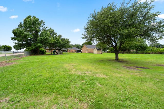 11736 Fm 740, Forney, TX 75126