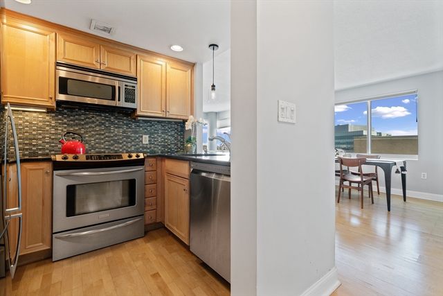 8-10 Museum Way 1429, Cambridge, MA 02141