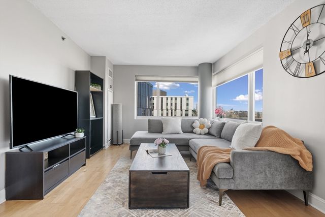 8-10 Museum Way 1429, Cambridge, MA 02141