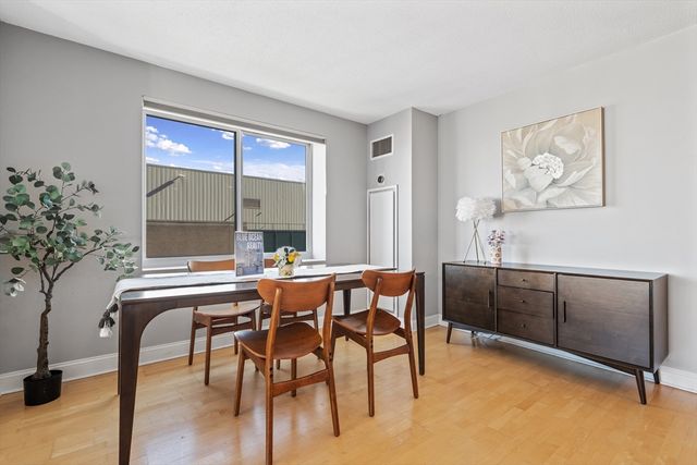 8-10 Museum Way 1429, Cambridge, MA 02141