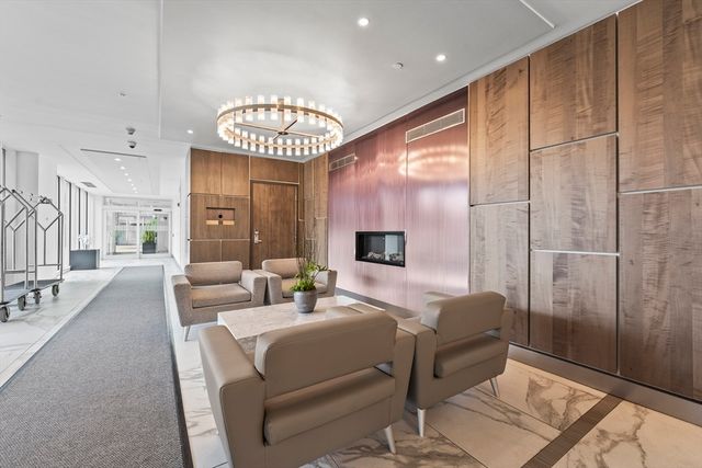 8-10 Museum Way 1429, Cambridge, MA 02141