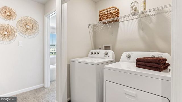 122 ESSEX DR, Sicklerville, NJ 08081