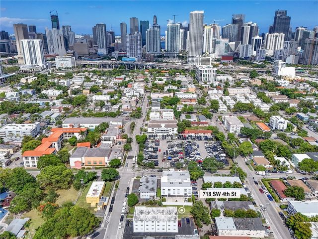 718 SW 4th St, Miami, FL 33130