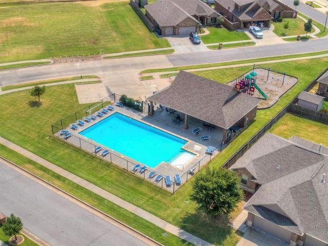 8920 NW 111th Street, Oklahoma City, OK 73162